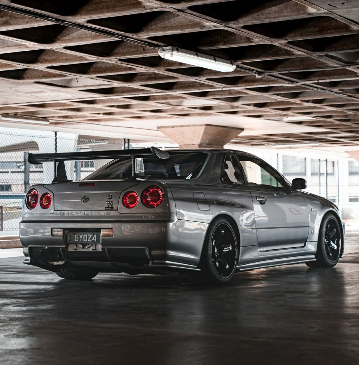 Silver R34 V-Spec, Nissan Skyline R34 GT-R V-Spec